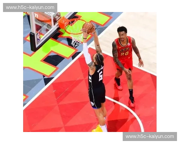 绝杀与反绝杀：球场上的心跳与智慧的博弈